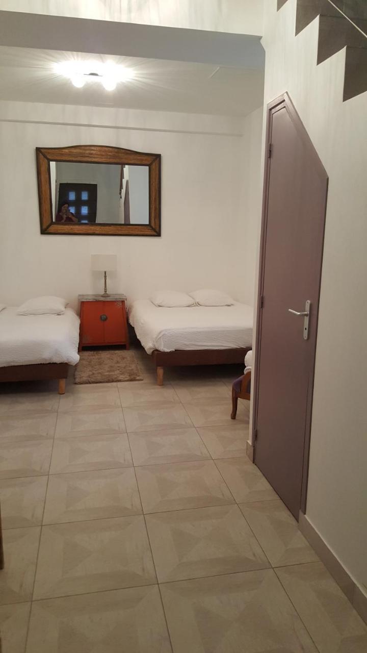 Bed and Breakfast Le Moulin De Pommeuse Екстер'єр фото